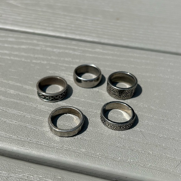 H&M ring set - Picture 1 of 1